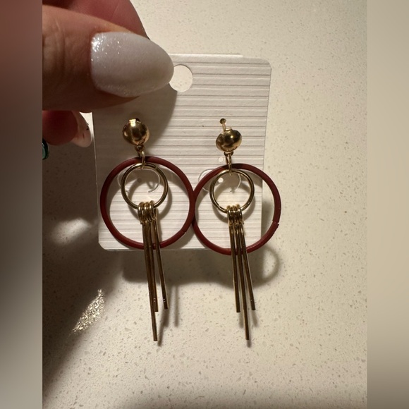 Earring bundle - Picture 3 of 4